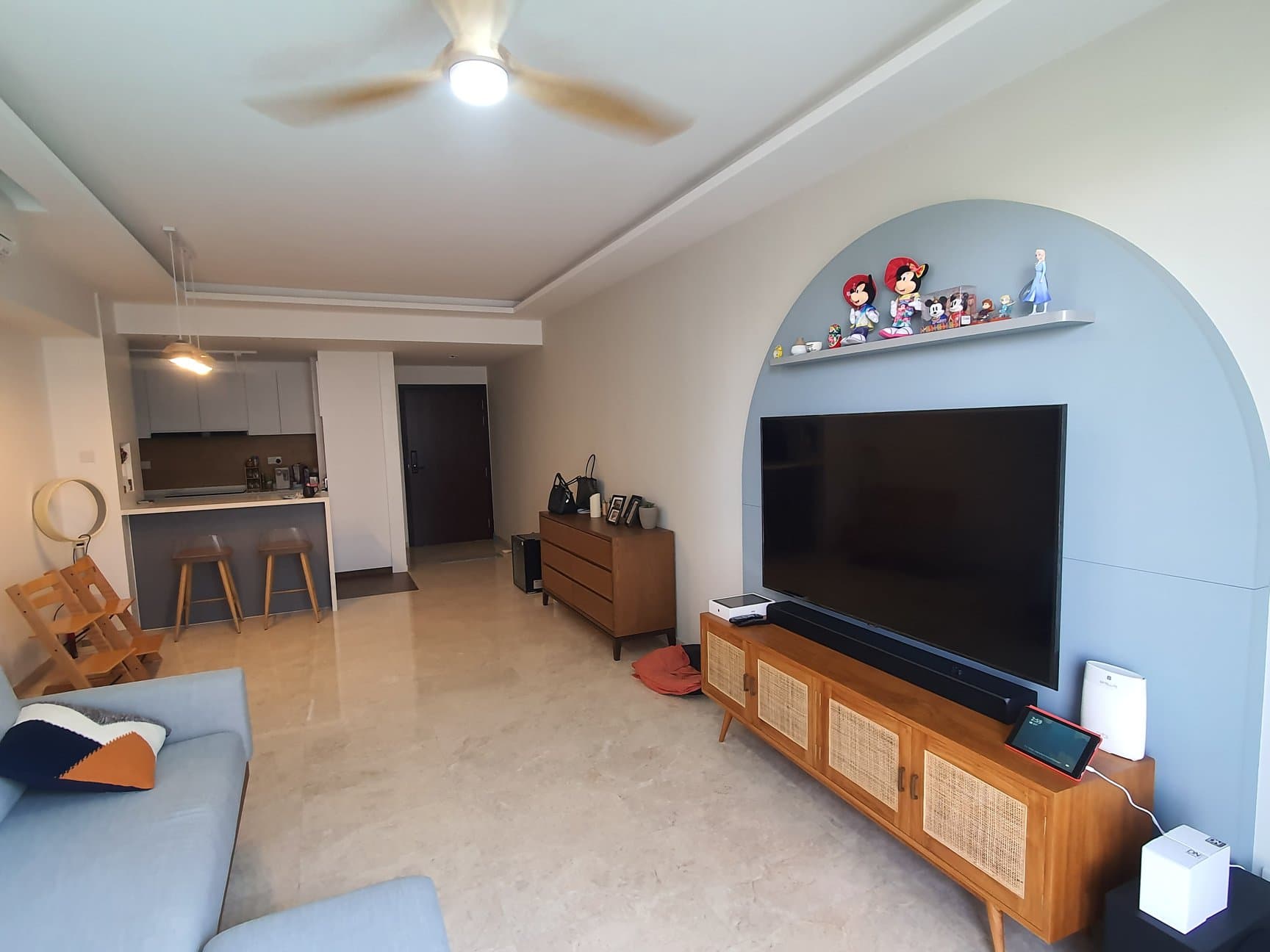 TV Consoles & Feature Walls